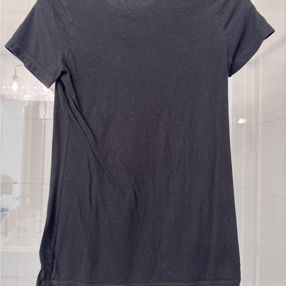 Black Versace Medusa Logo Graphic Tee – Bella + Canvas – Size M - Picture 3 of 3